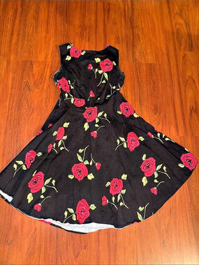 Lecimo Floral Party Dress Size Large